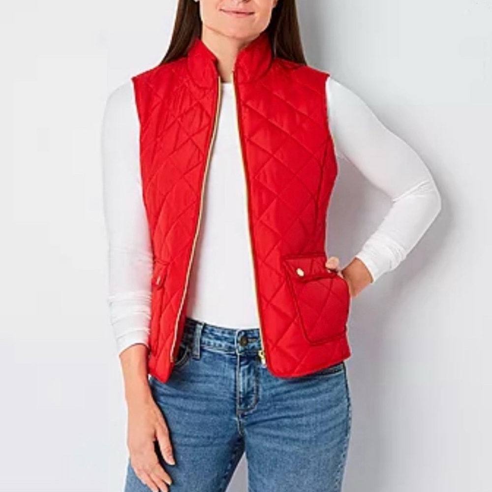 St. John's Bay Vibrant Red Women's Quilted Puffer Vest
